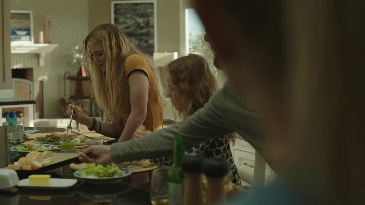 Big_Little_Lies_S01E01_720p_WEBRip_Dual-WWW_COMANDOTORRENTS_COM_1512.jpg