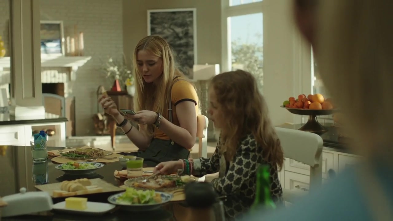 Big_Little_Lies_S01E01_720p_WEBRip_Dual-WWW_COMANDOTORRENTS_COM_1572.jpg