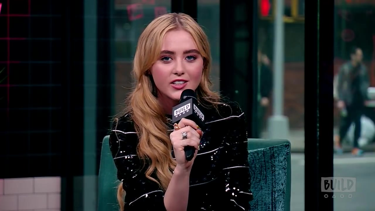 Kathryn_Newton_Chats_About_The_New_Netflix_Series2C_0816.jpg