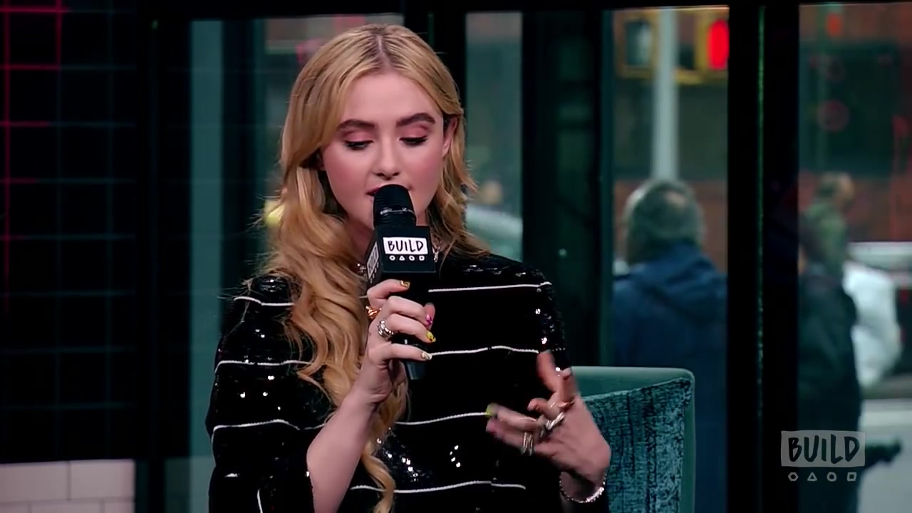 Kathryn_Newton_Chats_About_The_New_Netflix_Series2C_1230.jpg