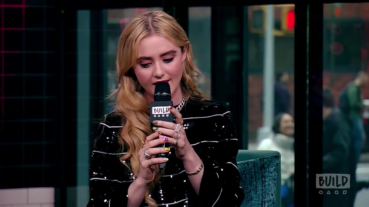 Kathryn_Newton_Chats_About_The_New_Netflix_Series2C_1256.jpg