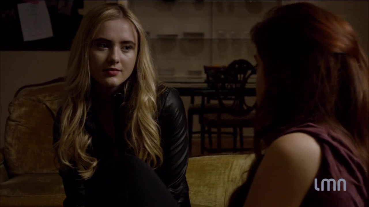 The_Maid_2016_720p_HDTV_X264_Solar_0271.jpg