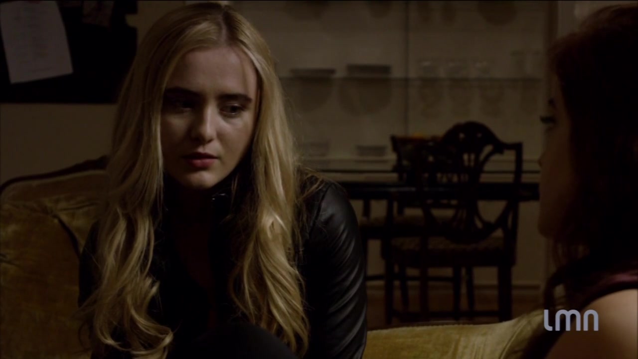 The_Maid_2016_720p_HDTV_X264_Solar_0285.jpg