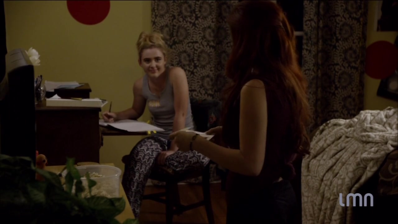 The_Maid_2016_720p_HDTV_X264_Solar_0331.jpg