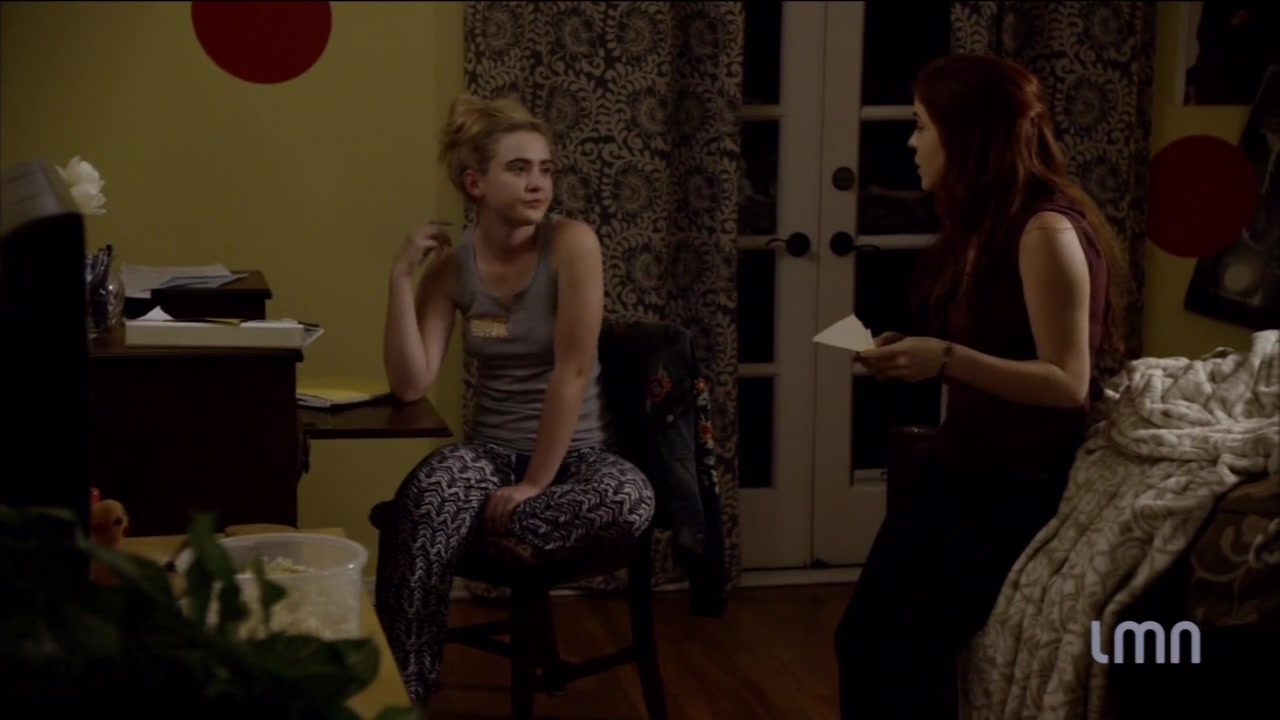 The_Maid_2016_720p_HDTV_X264_Solar_0335.jpg