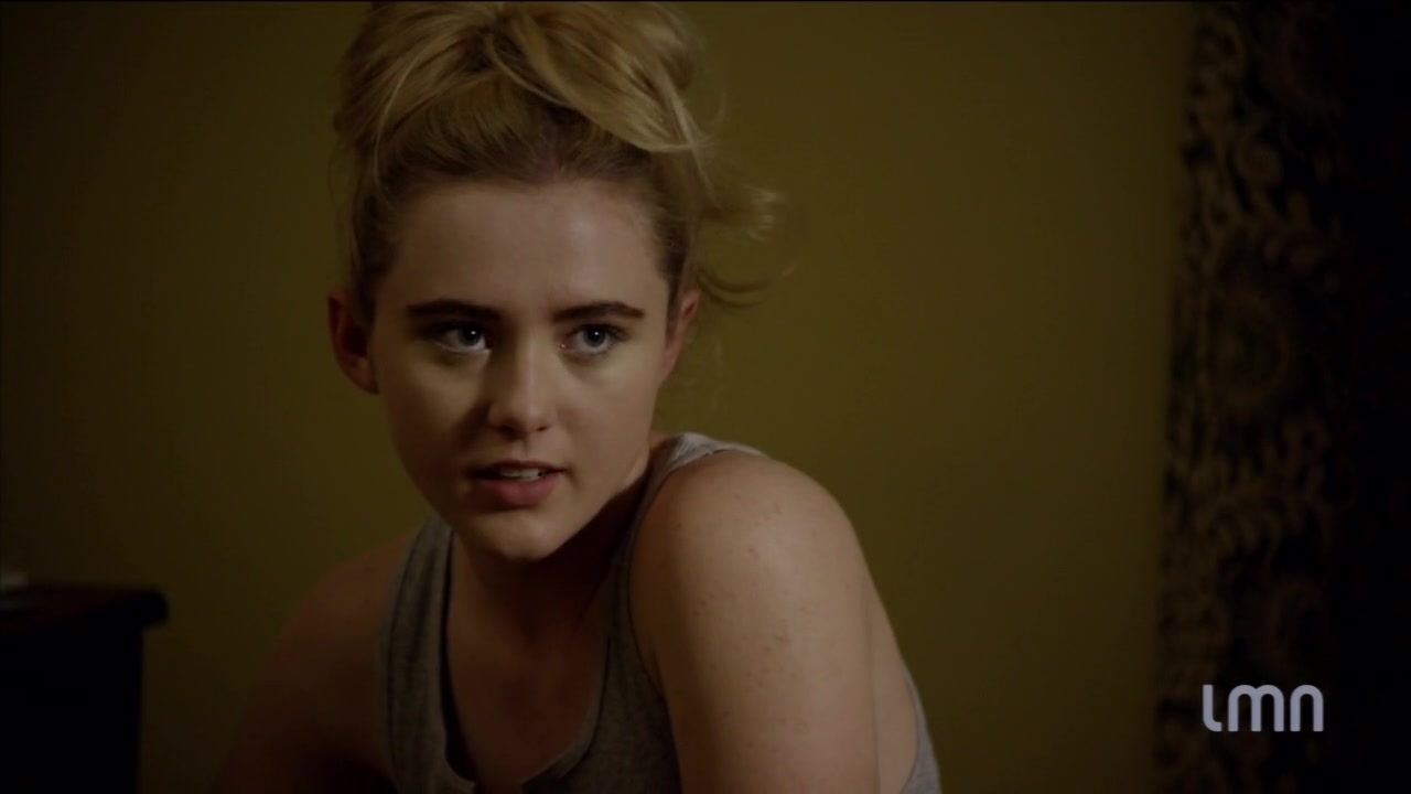 The_Maid_2016_720p_HDTV_X264_Solar_0339.jpg