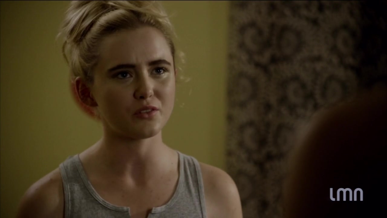 The_Maid_2016_720p_HDTV_X264_Solar_0448.jpg
