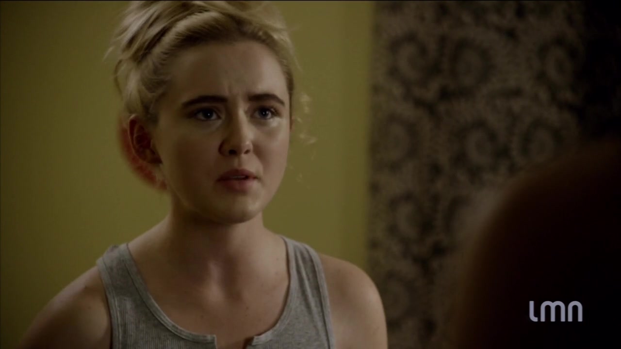 The_Maid_2016_720p_HDTV_X264_Solar_0451.jpg