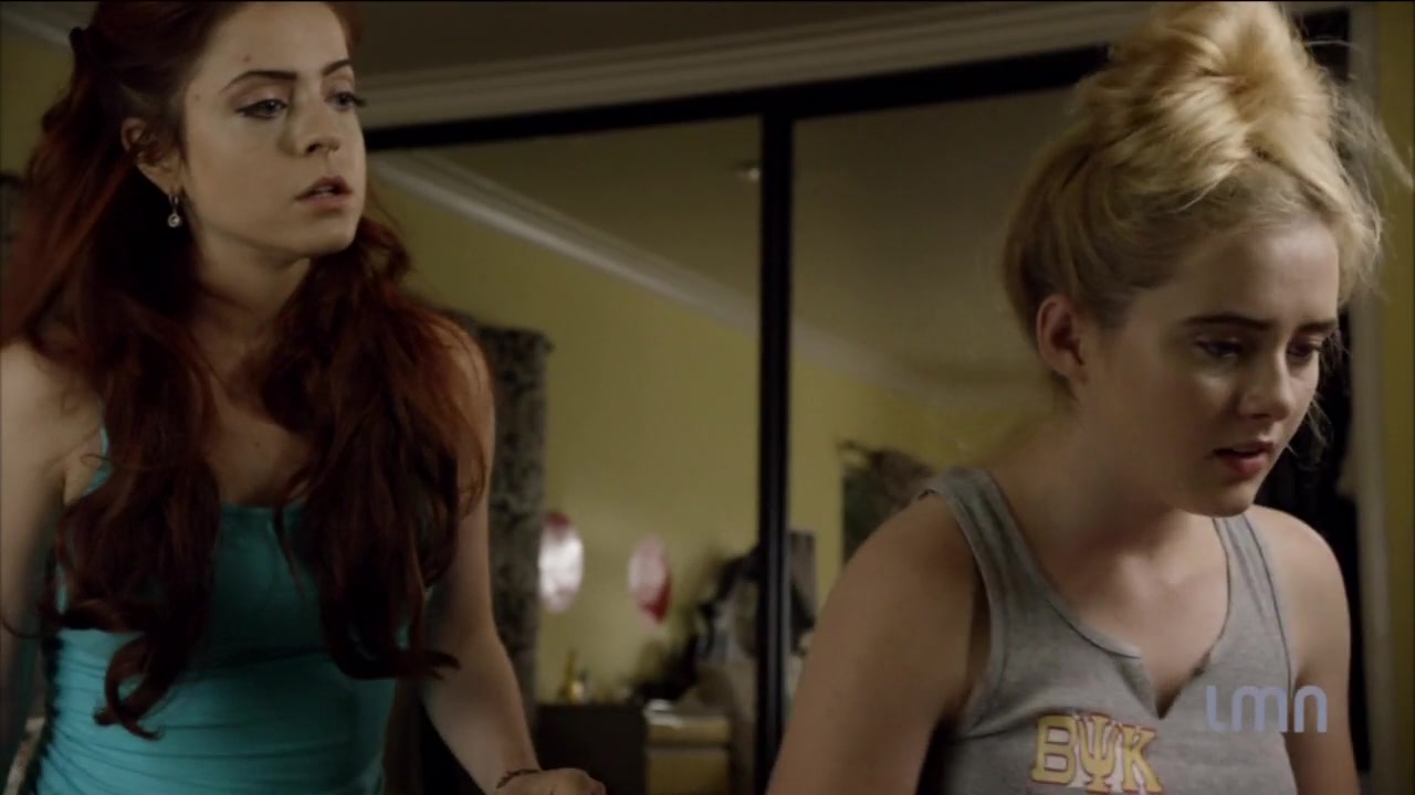 The_Maid_2016_720p_HDTV_X264_Solar_0543.jpg