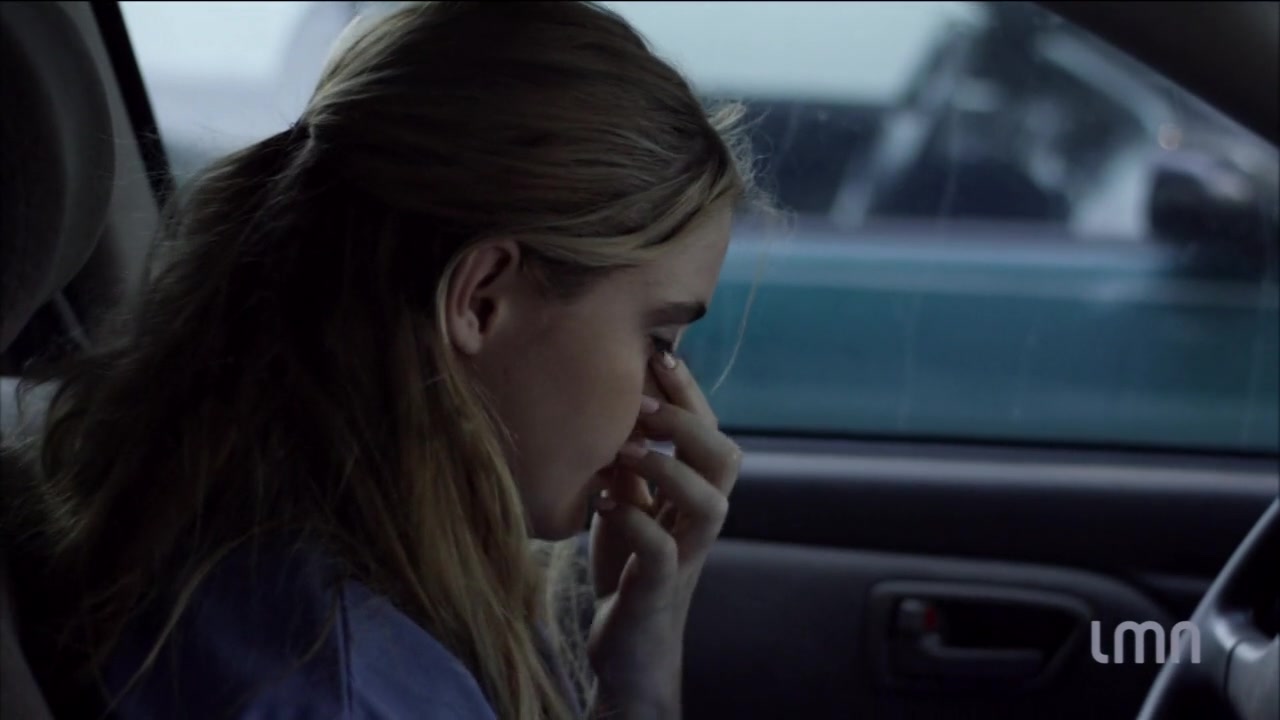 The_Maid_2016_720p_HDTV_X264_Solar_0713.jpg