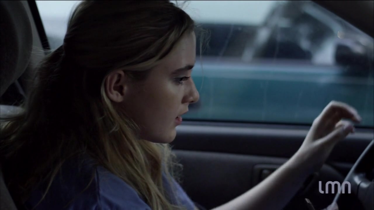 The_Maid_2016_720p_HDTV_X264_Solar_0717.jpg