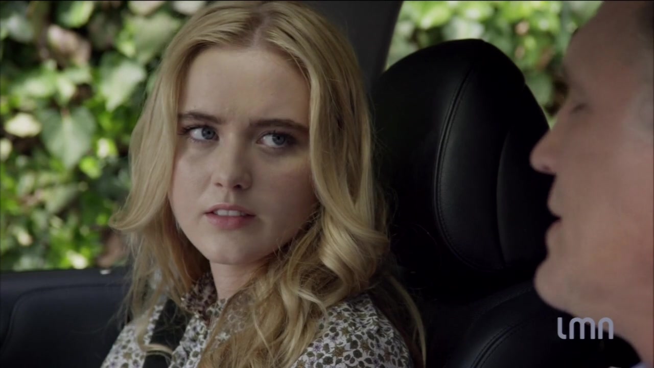 The_Maid_2016_720p_HDTV_X264_Solar_0905.jpg