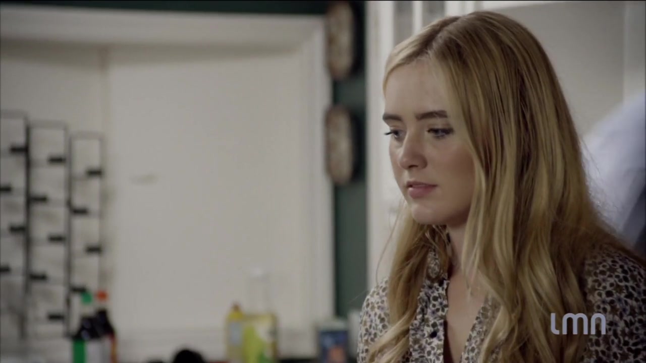 The_Maid_2016_720p_HDTV_X264_Solar_1051.jpg