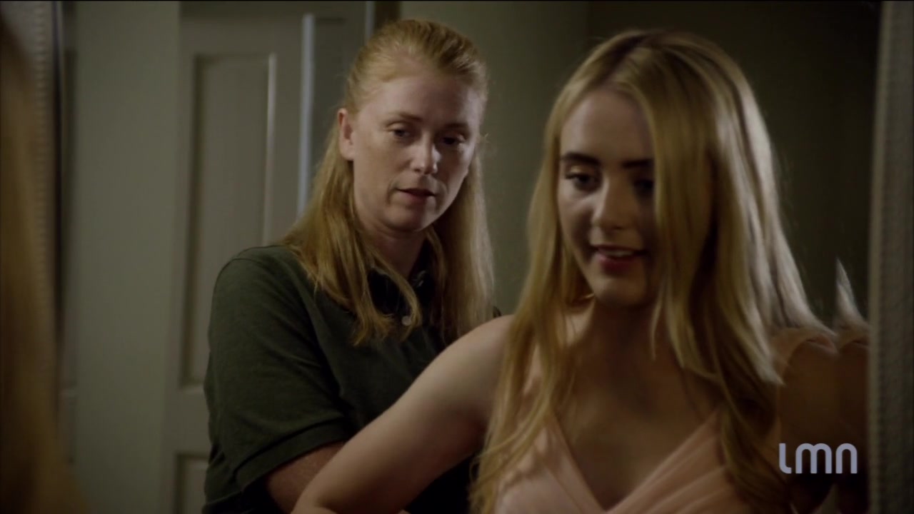 The_Maid_2016_720p_HDTV_X264_Solar_1253.jpg