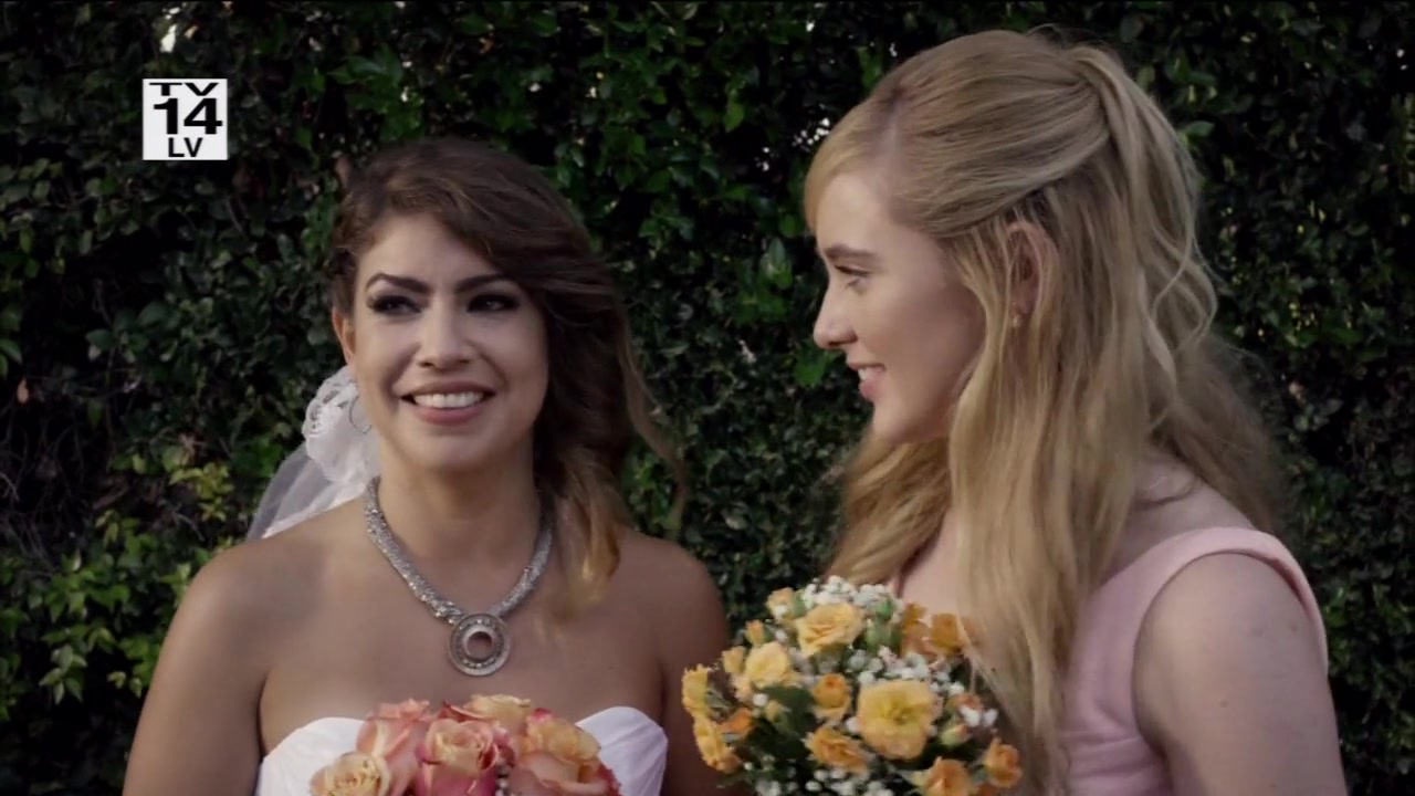 The_Maid_2016_720p_HDTV_X264_Solar_1403.jpg