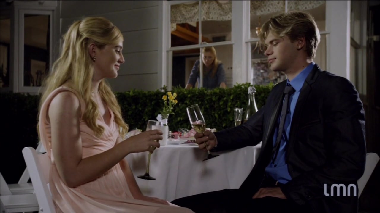 The_Maid_2016_720p_HDTV_X264_Solar_1819.jpg