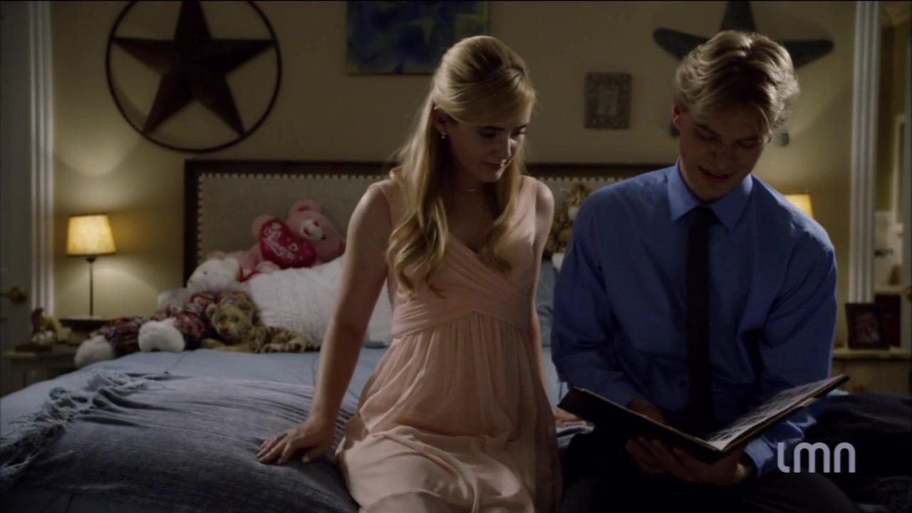 The_Maid_2016_720p_HDTV_X264_Solar_1901.jpg