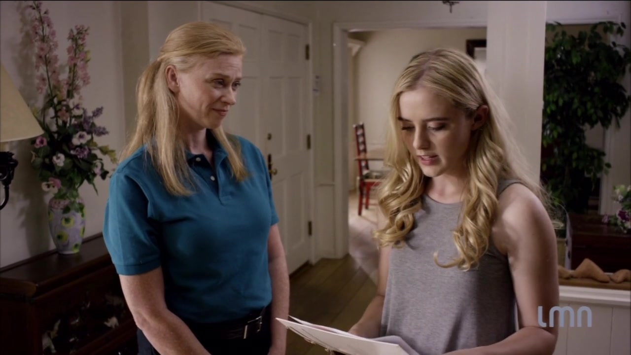 The_Maid_2016_720p_HDTV_X264_Solar_2150.jpg