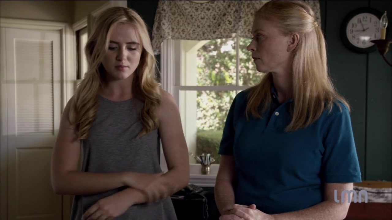 The_Maid_2016_720p_HDTV_X264_Solar_2173.jpg