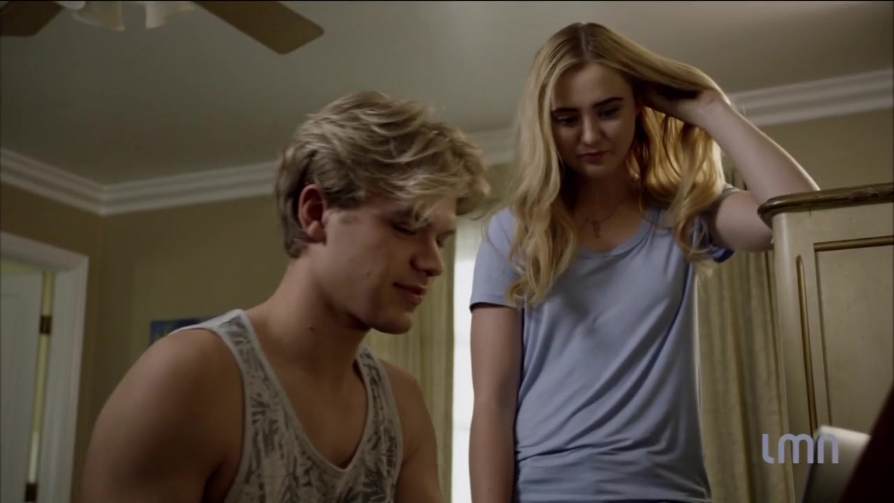 The_Maid_2016_720p_HDTV_X264_Solar_2314.jpg