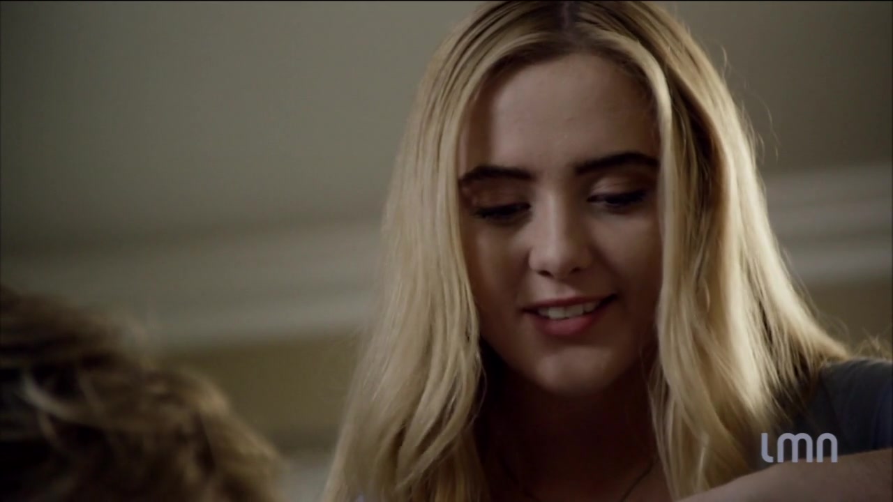 The_Maid_2016_720p_HDTV_X264_Solar_2334.jpg
