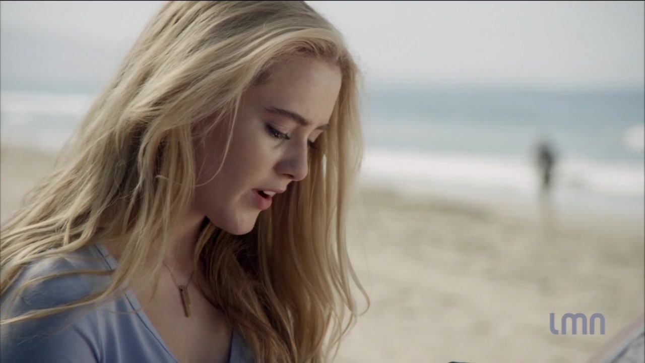 The_Maid_2016_720p_HDTV_X264_Solar_2507.jpg