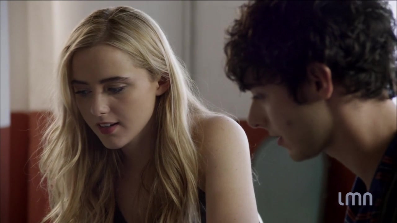 The_Maid_2016_720p_HDTV_X264_Solar_2648.jpg