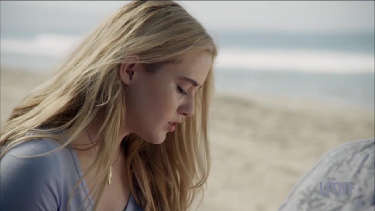 The_Maid_2016_720p_HDTV_X264_Solar_2669.jpg