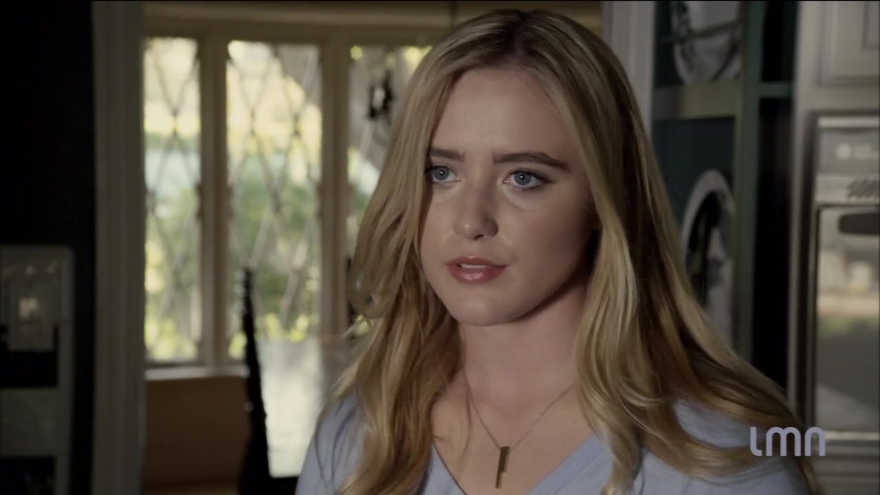 The_Maid_2016_720p_HDTV_X264_Solar_3126.jpg