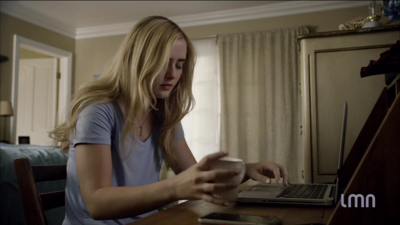 The_Maid_2016_720p_HDTV_X264_Solar_3238.jpg