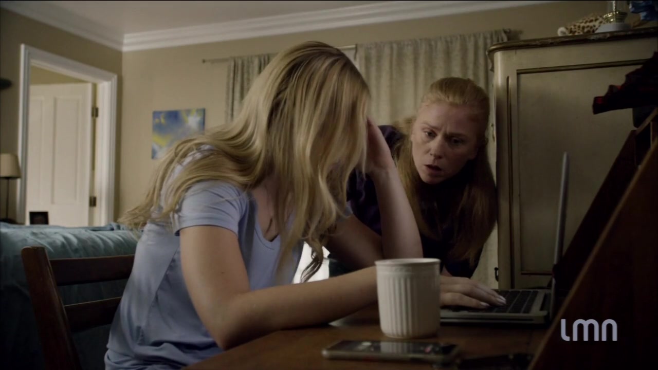 The_Maid_2016_720p_HDTV_X264_Solar_3260.jpg