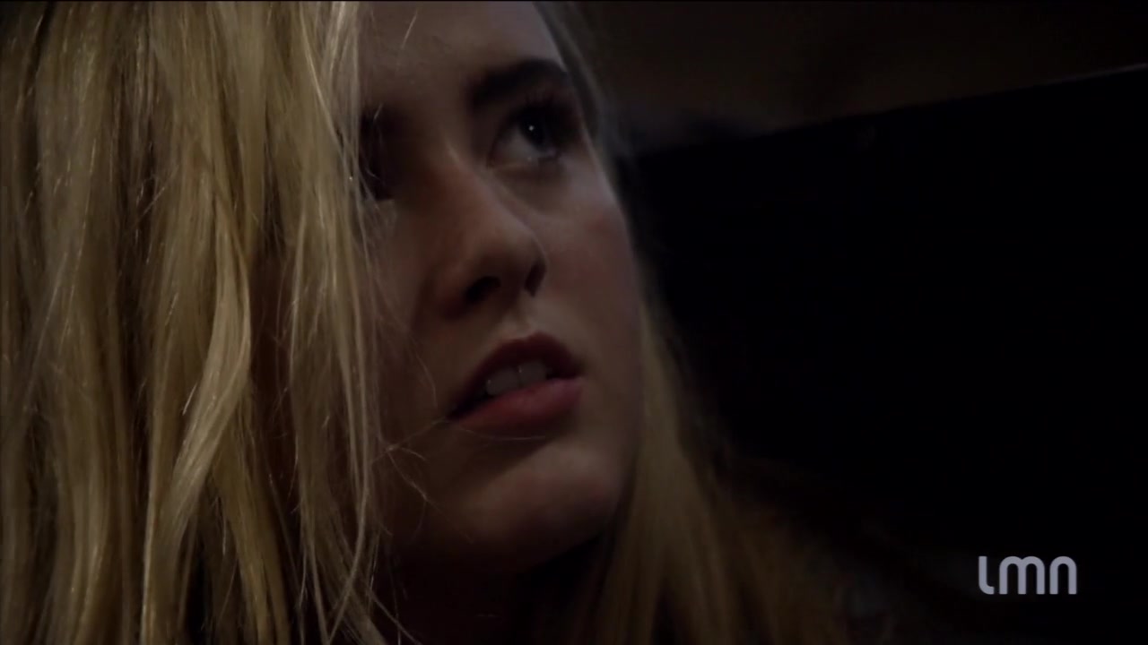 The_Maid_2016_720p_HDTV_X264_Solar_3363.jpg