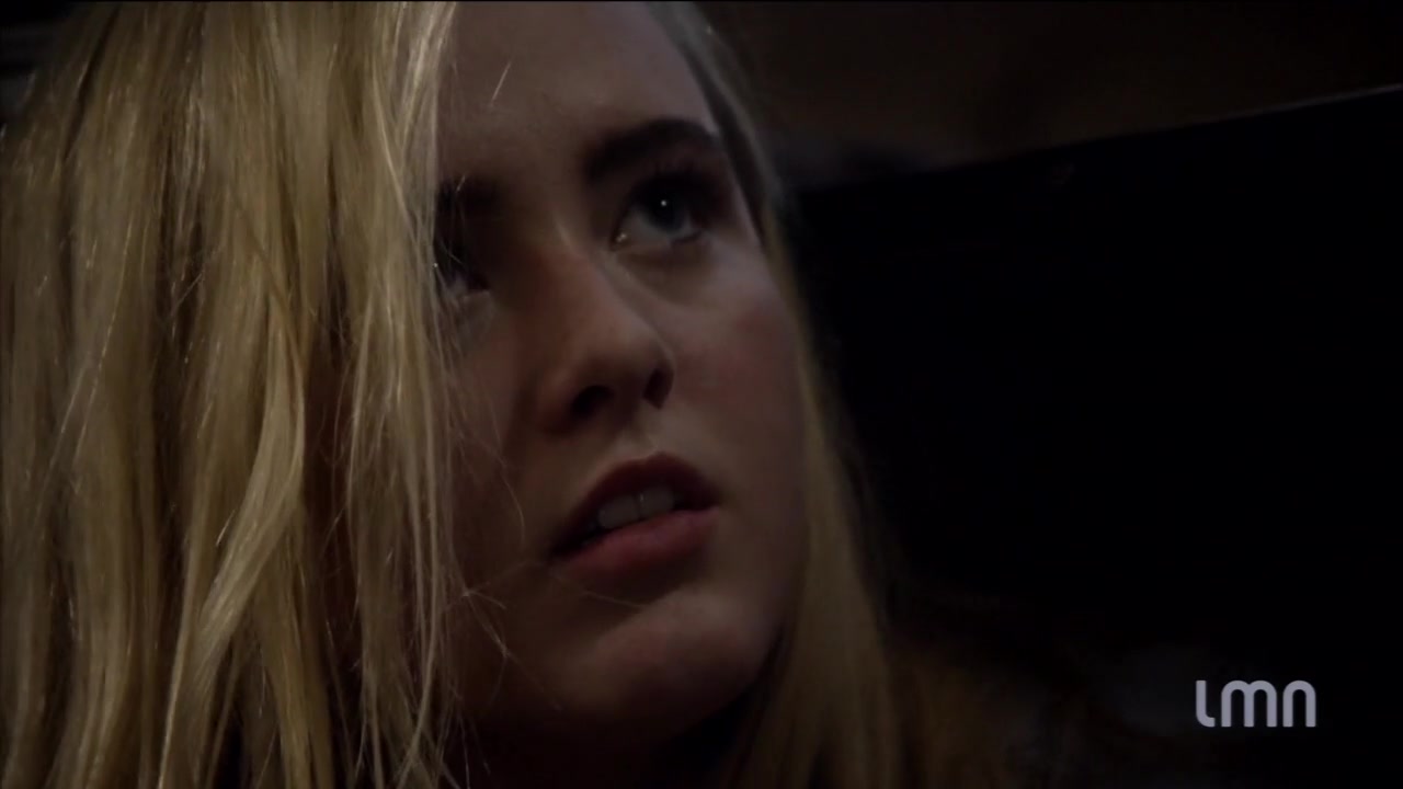 The_Maid_2016_720p_HDTV_X264_Solar_3373.jpg