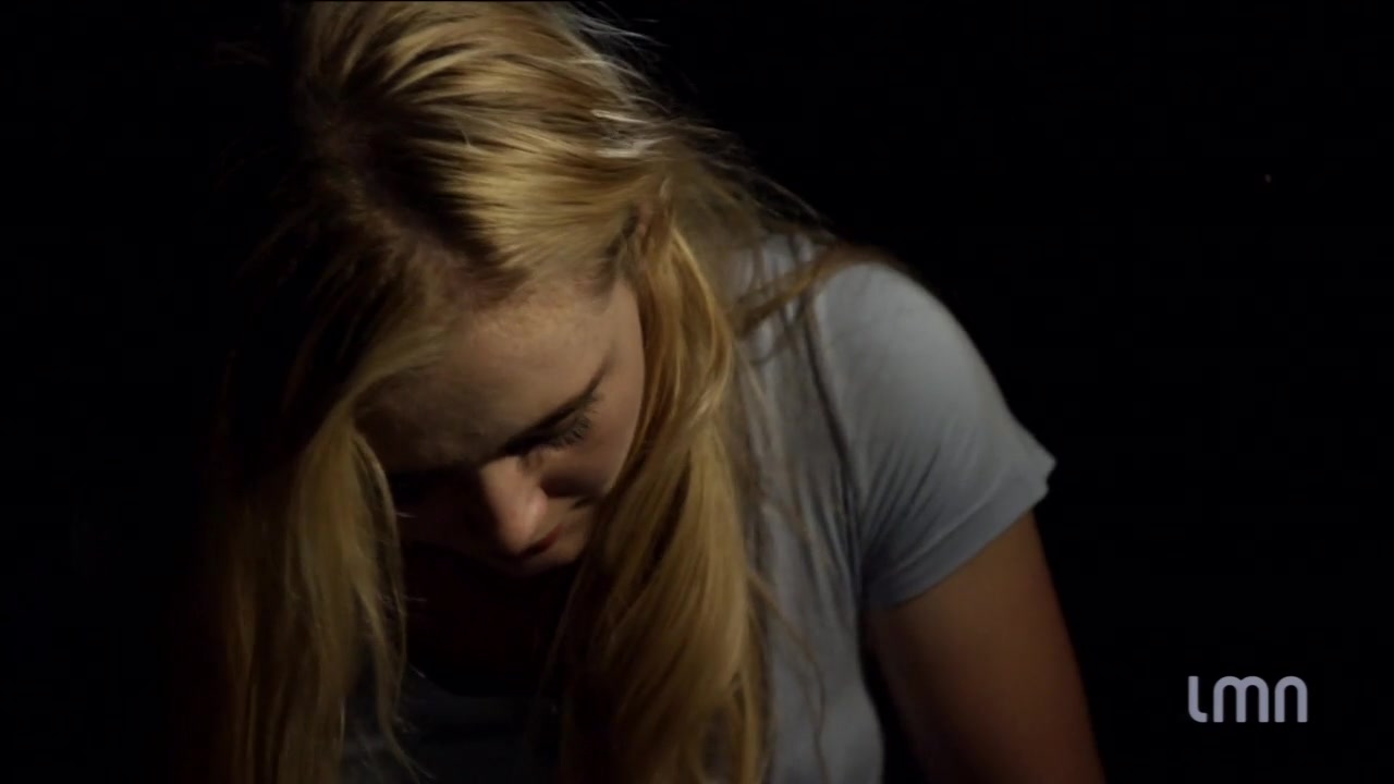 The_Maid_2016_720p_HDTV_X264_Solar_3611.jpg
