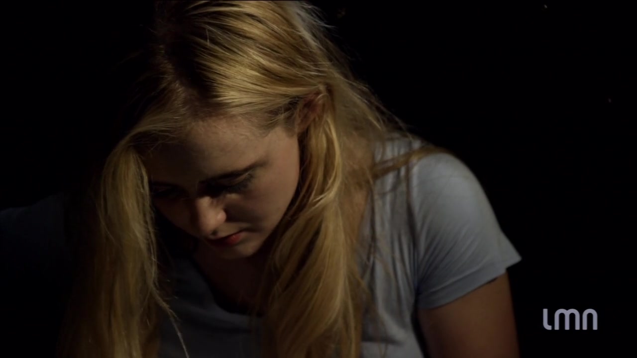The_Maid_2016_720p_HDTV_X264_Solar_3656.jpg