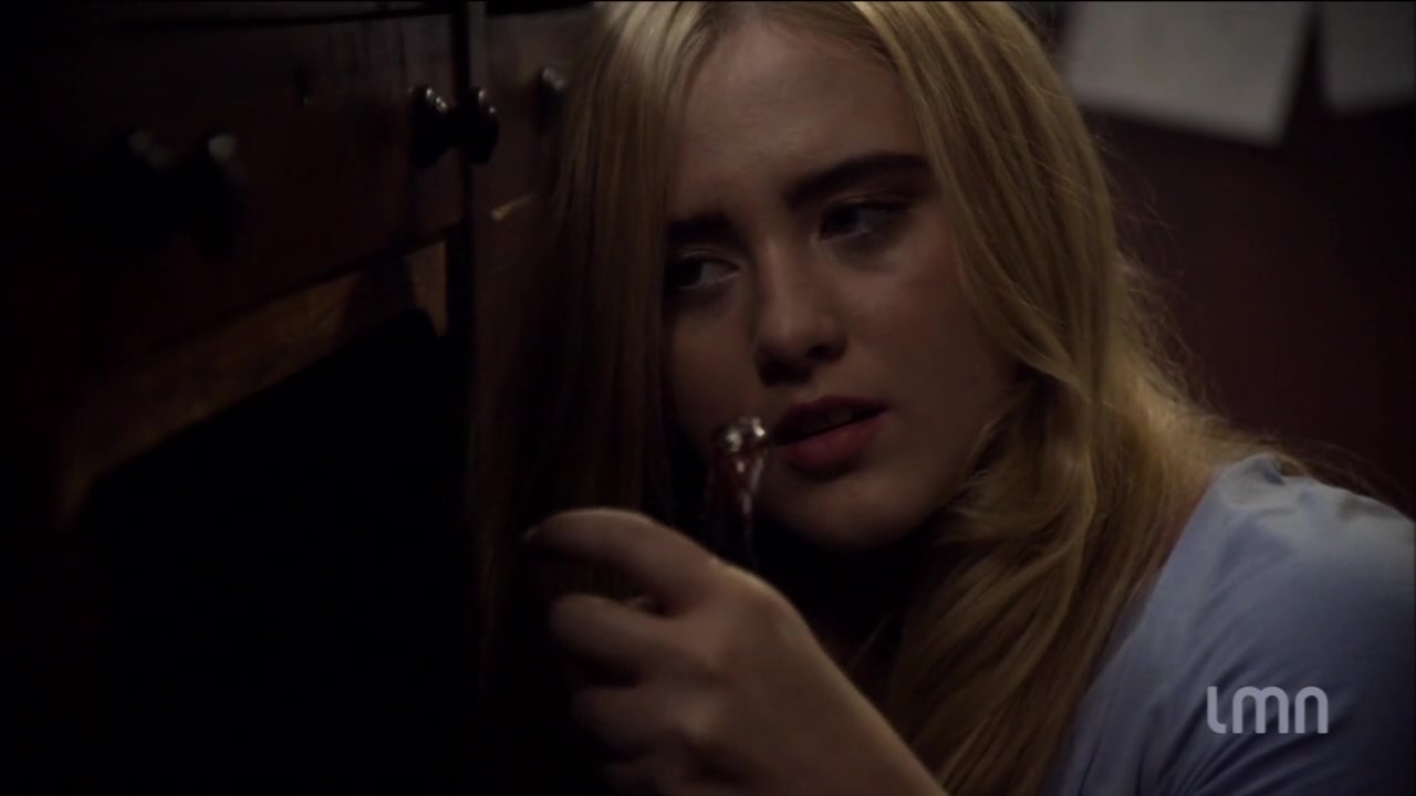The_Maid_2016_720p_HDTV_X264_Solar_3783.jpg