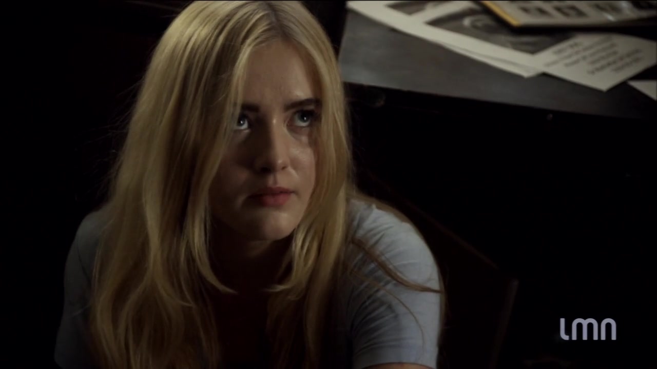 The_Maid_2016_720p_HDTV_X264_Solar_3870.jpg