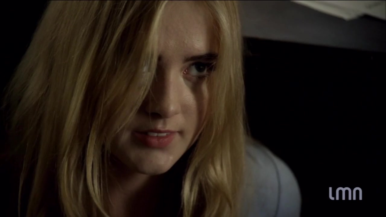 The_Maid_2016_720p_HDTV_X264_Solar_3906.jpg