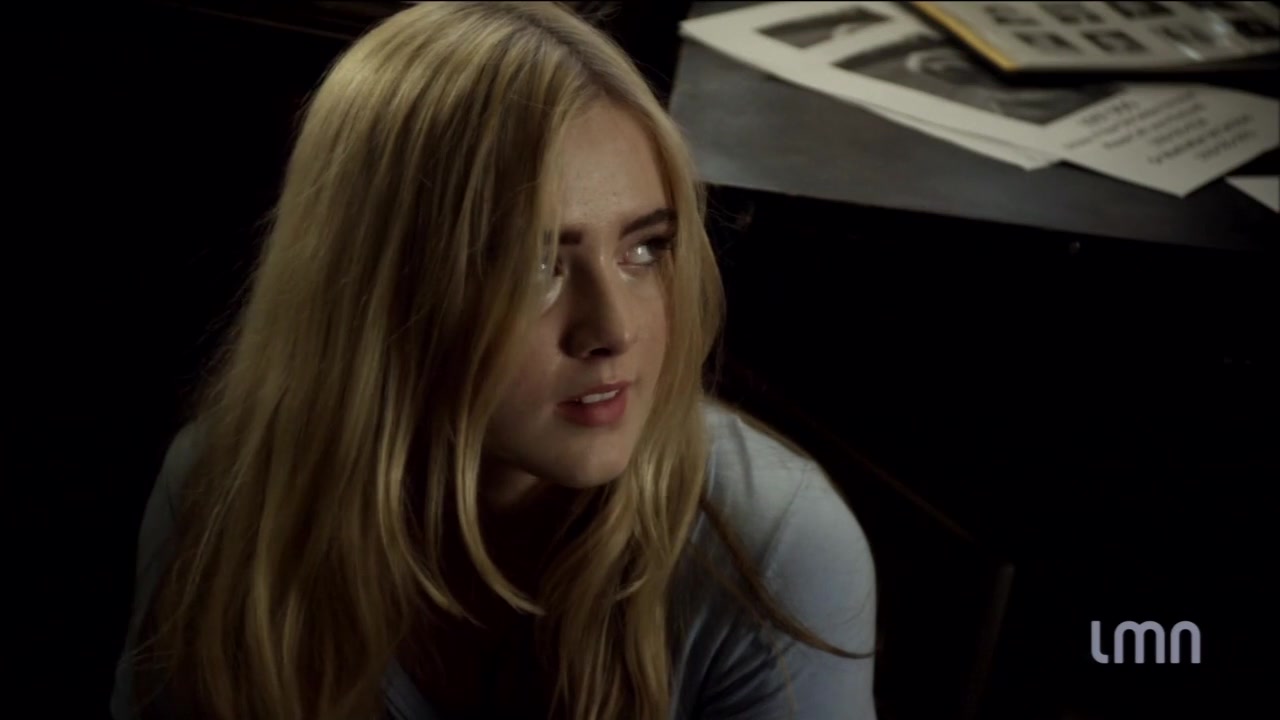 The_Maid_2016_720p_HDTV_X264_Solar_3917.jpg
