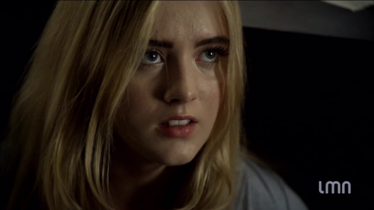 The_Maid_2016_720p_HDTV_X264_Solar_3954.jpg