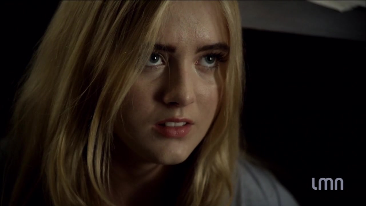 The_Maid_2016_720p_HDTV_X264_Solar_3955.jpg