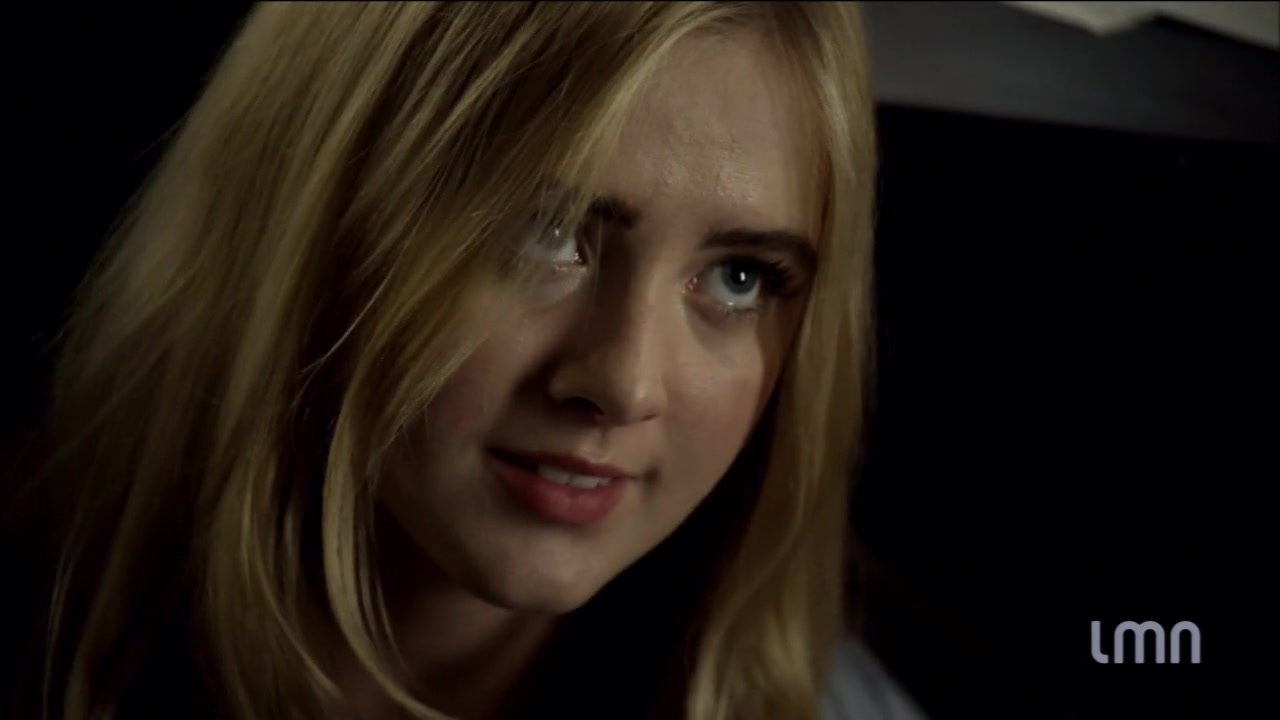 The_Maid_2016_720p_HDTV_X264_Solar_3968.jpg
