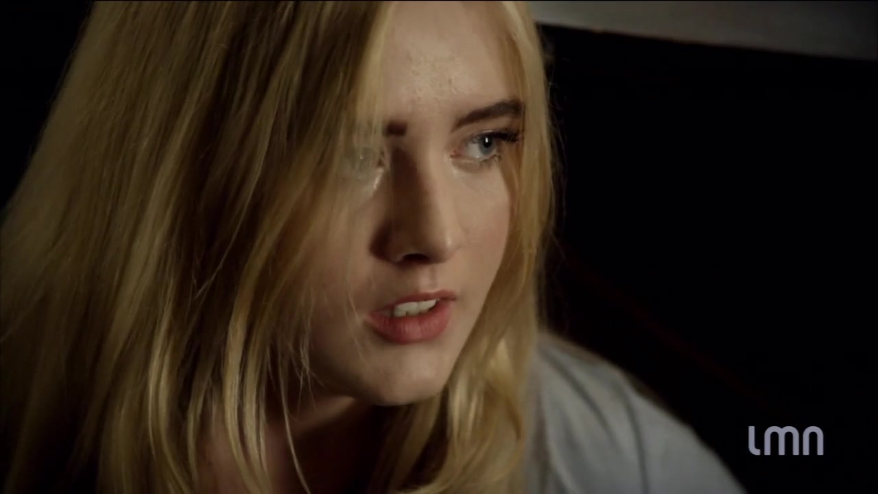 The_Maid_2016_720p_HDTV_X264_Solar_4282.jpg