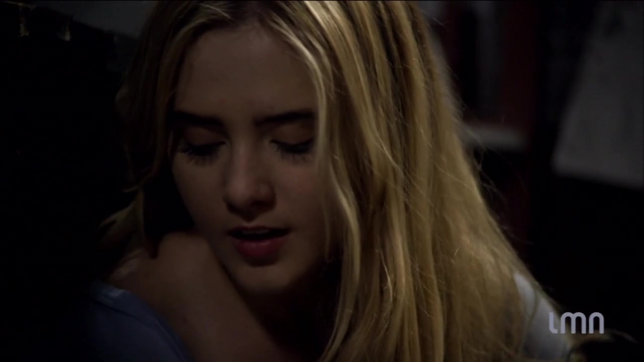 The_Maid_2016_720p_HDTV_X264_Solar_4513.jpg