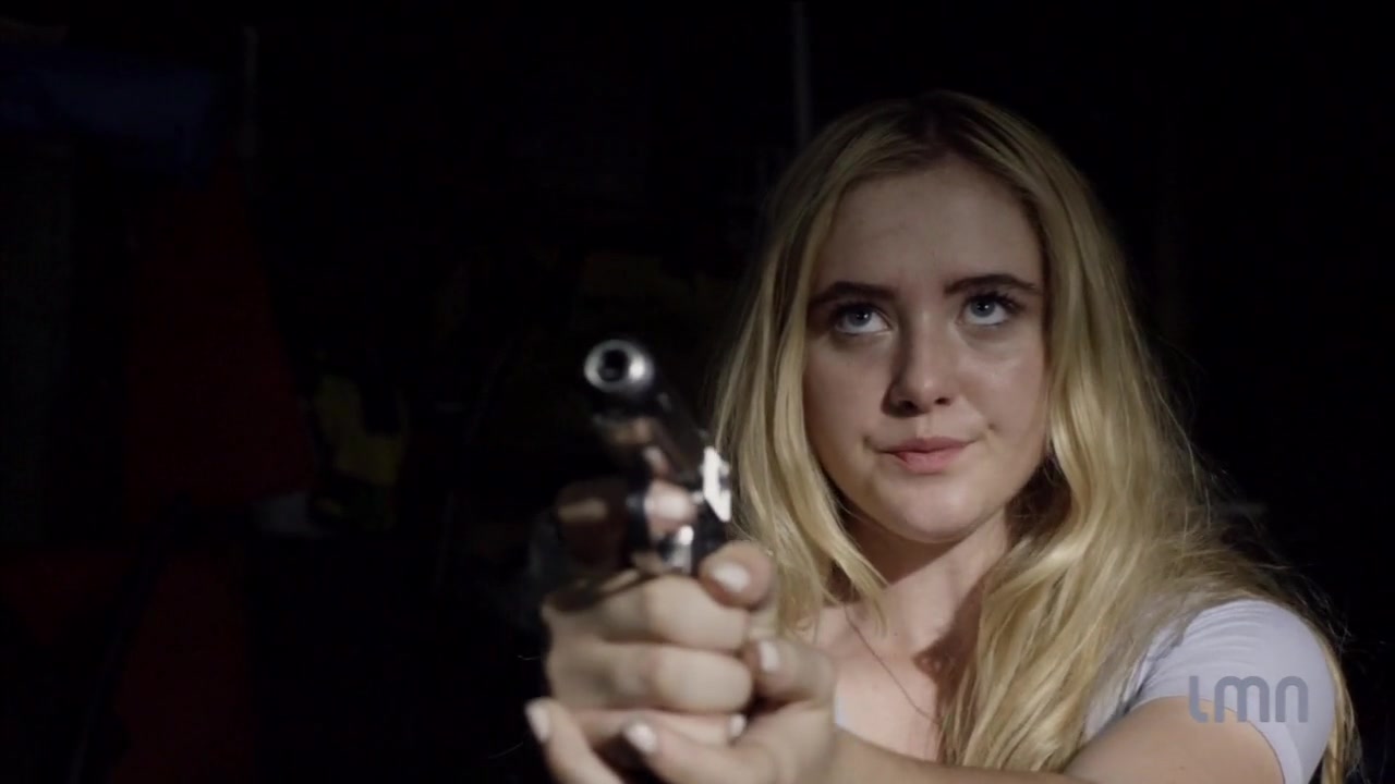 The_Maid_2016_720p_HDTV_X264_Solar_4623.jpg