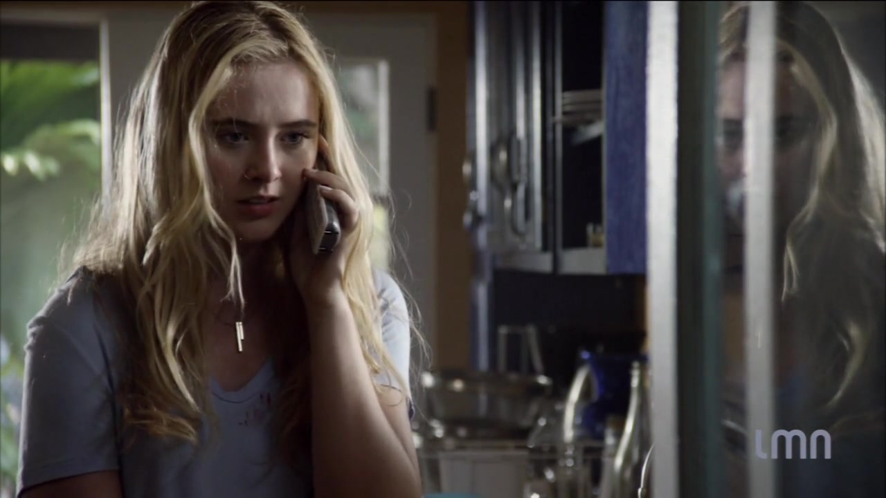 The_Maid_2016_720p_HDTV_X264_Solar_4700.jpg