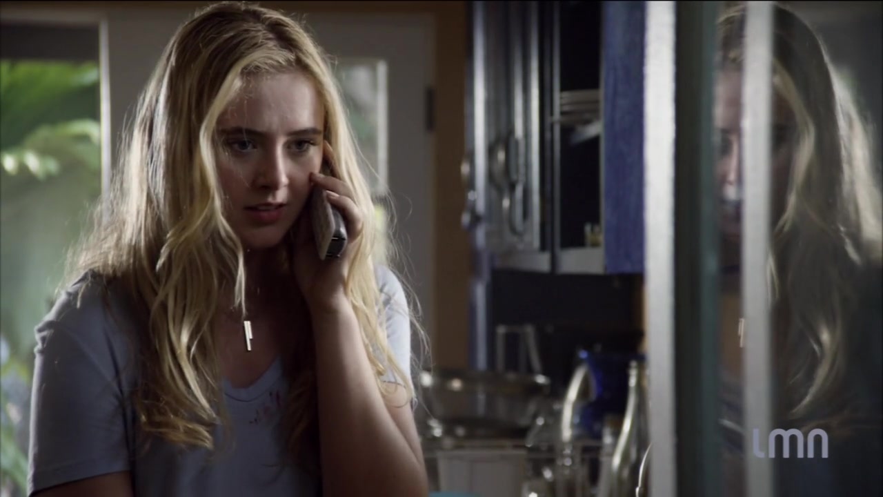 The_Maid_2016_720p_HDTV_X264_Solar_4702.jpg