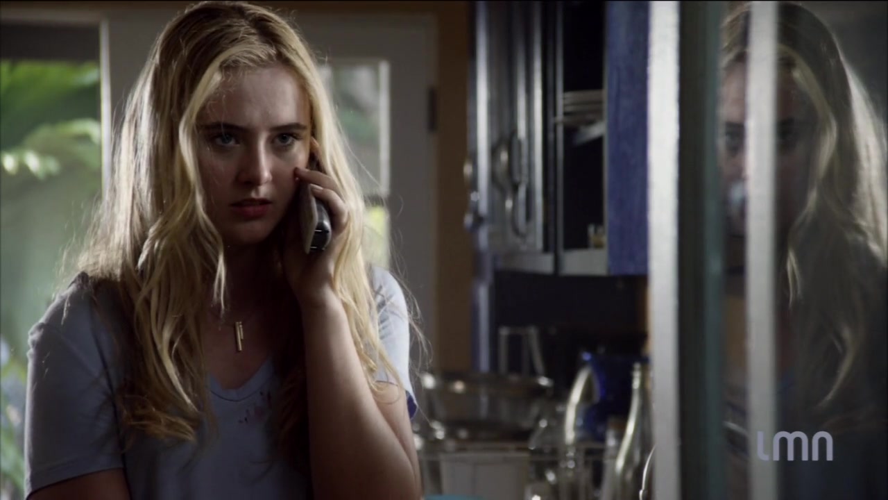 The_Maid_2016_720p_HDTV_X264_Solar_4705.jpg
