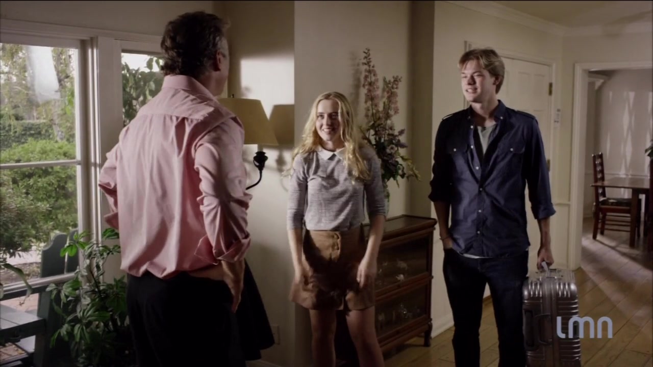 The_Maid_2016_720p_HDTV_X264_Solar_4753.jpg