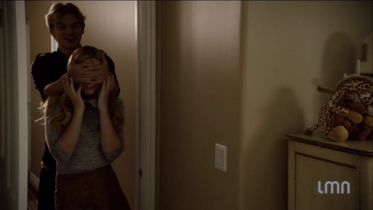 The_Maid_2016_720p_HDTV_X264_Solar_4763.jpg